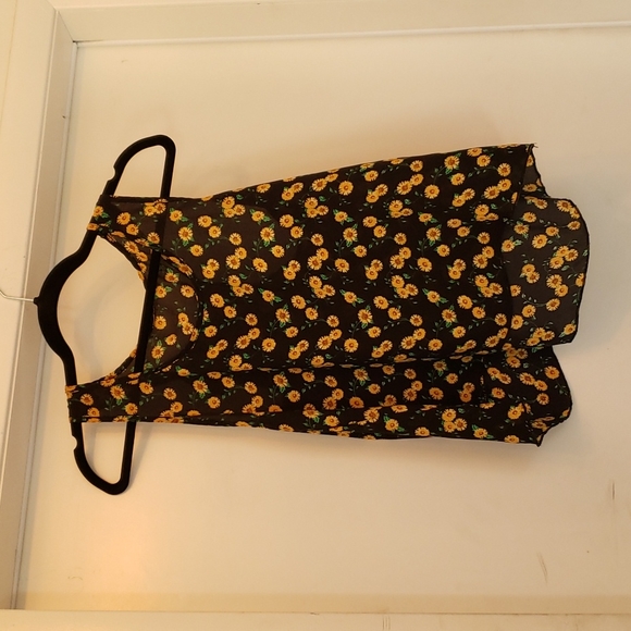 Mine Racerback Sunflower Flowy Tanktop - Picture 1 of 4